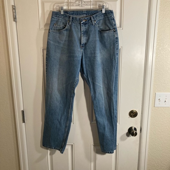 Wrangler Other - Wrangler Premium Quality relaxed fit jeans